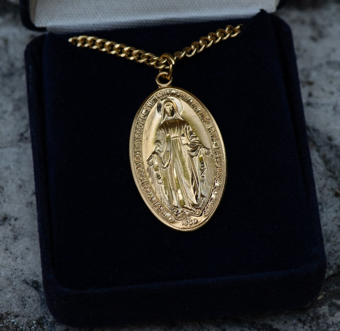Deluxe Oval Miraculous Medal for Men
