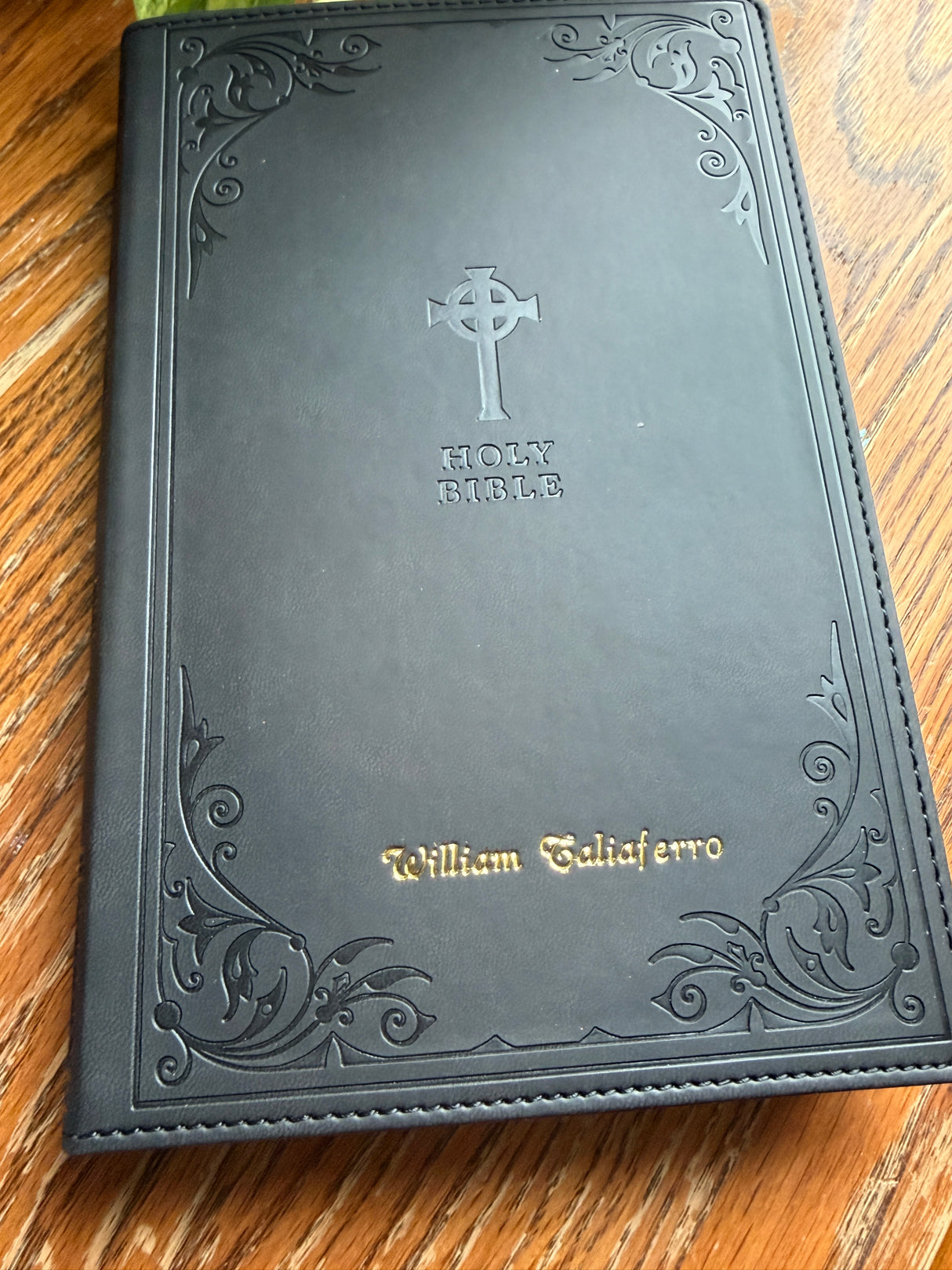Catholic Gift Bible NRSV - Premium Leatherlike for Baptism, First Communion & Confirmation