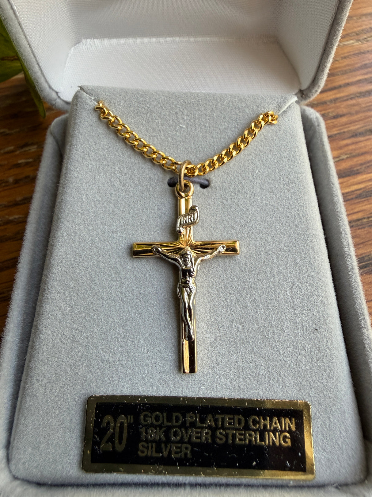 Risen Sun Crucifix Necklace | 14kt Gold Plated Sterling Silver | Starburst