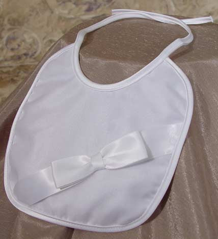 Polyester Organza Bib with Poly Satin Bow for Girls