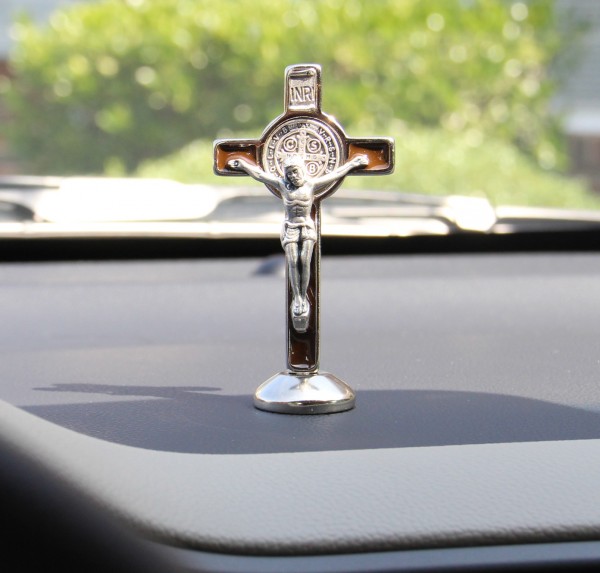 St. Benedict Dashboard Crucifix in Brown 3&quot; - Brown | Silver