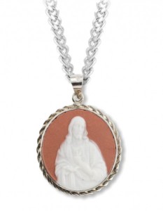 Cameo Necklace with Sacred Heart of Jesus [HMM3347]