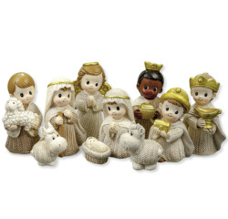 Children Yarn People Nativity Set with Gold Accents 10 pc [HR1049]