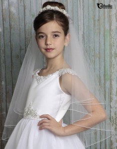 View all First Communion Veils & Headpieces | Catholic Faith Store