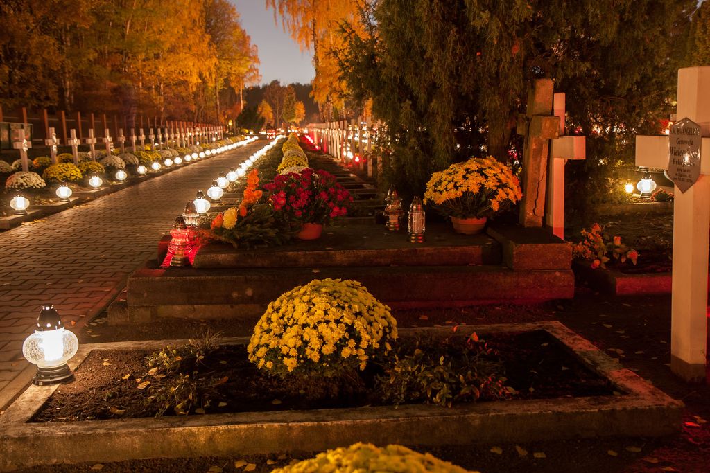 All Souls' Day: Prayers, Traditions, and Memorial Gifts for Devout Catholics