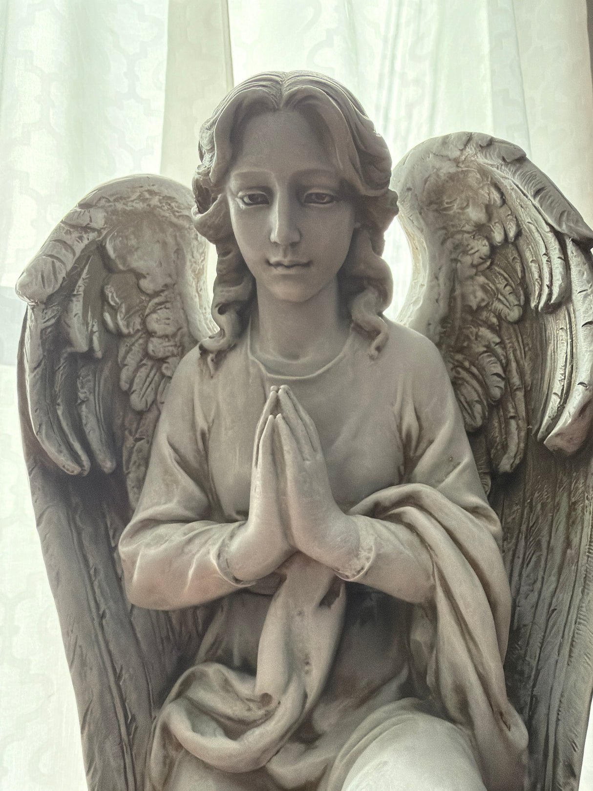 Praying Angel Garden Statue 17.75"