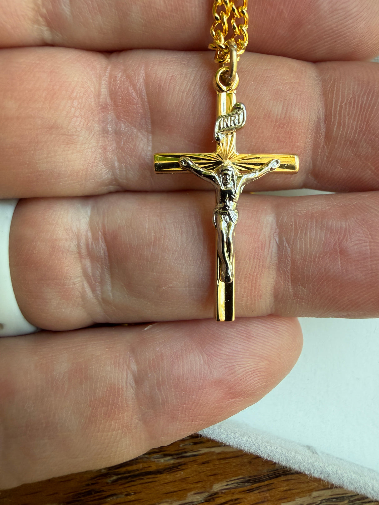Risen Sun Crucifix Necklace | 14kt Gold Plated Sterling Silver | Starburst