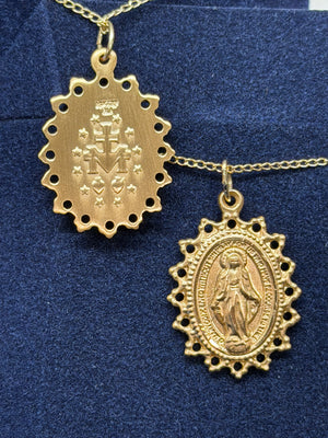 Women's Pointed Tip Miraculous Medal
