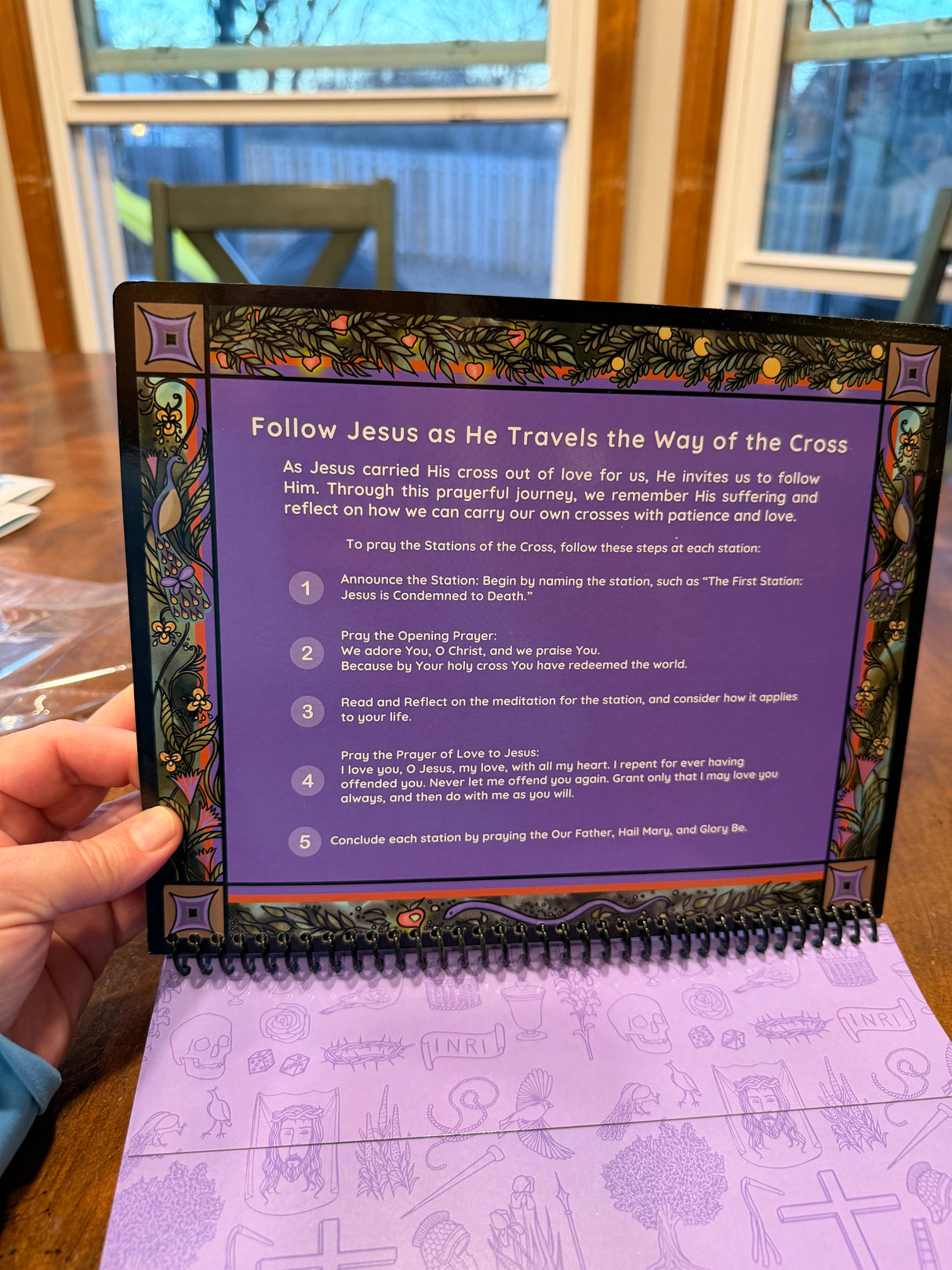 Stations of the Cross Water Reveal Activity Book for Kids – Reusable Lent Learning Tool with Water Pen