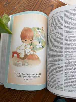 Precious Moments Catholic Bible for Boys or Girls (White)