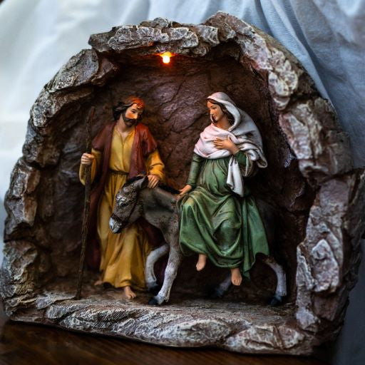 Lighted Las Posada 10.75 in