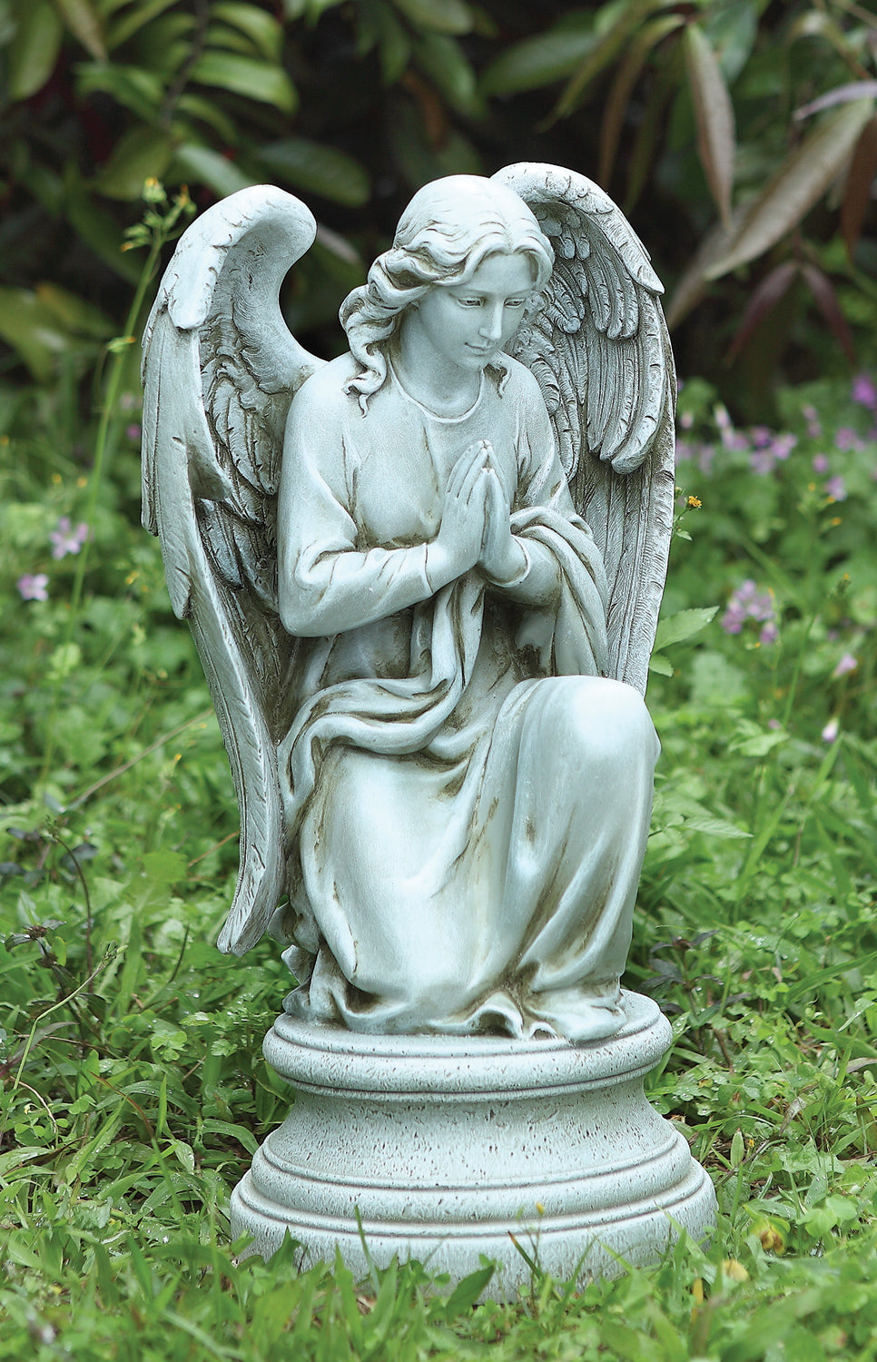 Praying Angel Garden Statue 17.75"