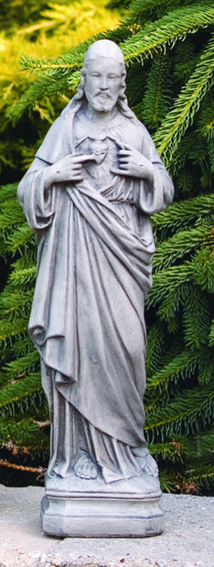 Sacred Heart of Jesus Statue 16.75 Inches