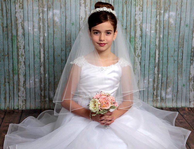 Top 6 Things to Consider for Your Daughter's First Communion